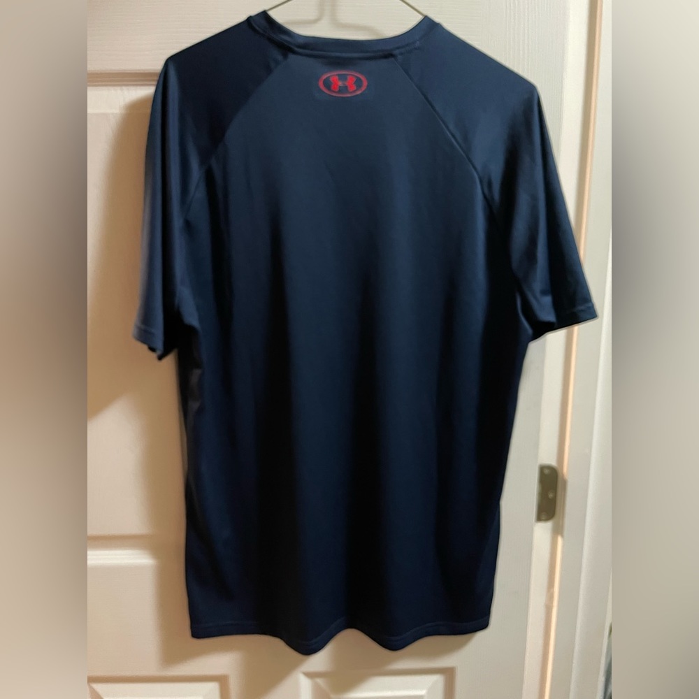 Under Armour men’s t-shirt (Loose)